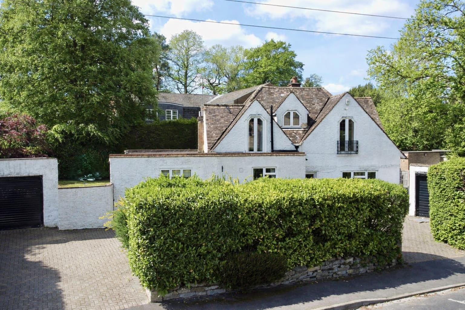 Heatherdale Road, Camberley